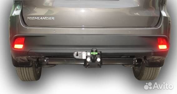 Фаркоп для toyota highlander 2013. Leader Plus