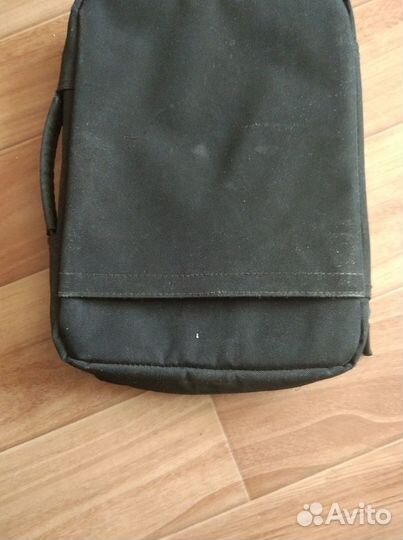 Б\у.сумка для ноутбука 28х20 см
