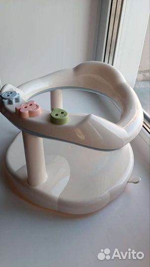 Стульчик для купания в ванной