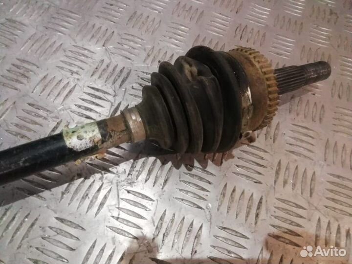 Привод левый Nissan Almera N16 1.5 2000-2006