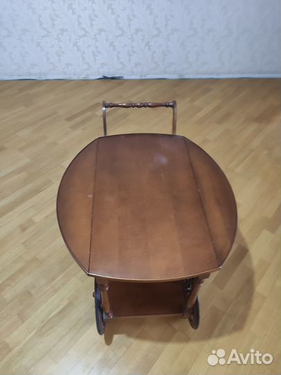 Журнальный столик