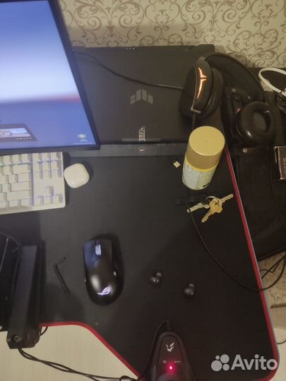 Компьютерный стол vmmgame One+коврик к нему