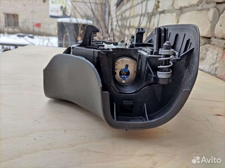 Подушка безопасности Пежо 206