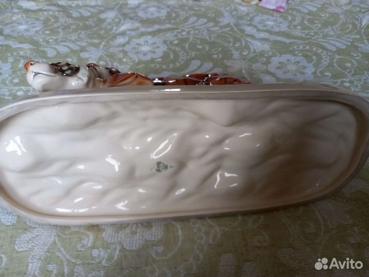 Фарфоровая статуэтка 2 тигра