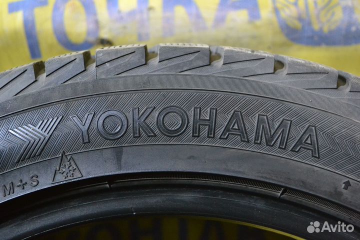 Yokohama Ice Guard IG30 215/50 R17