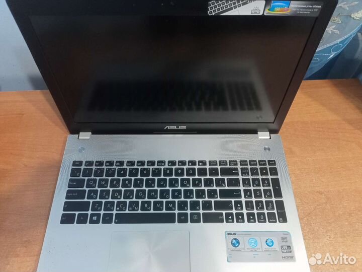 Ноутбук asus