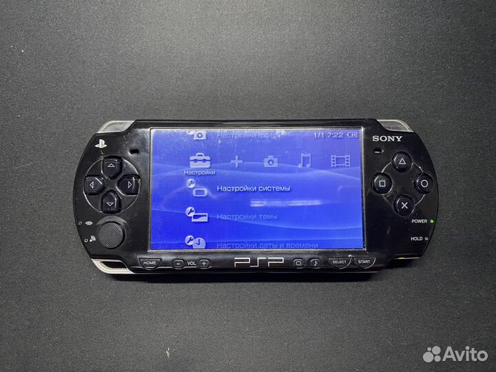 2 приставки PSP 2001 и 3008