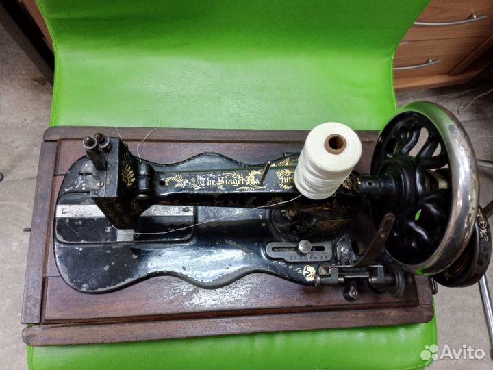 Швейная машинка Зингер антикварная