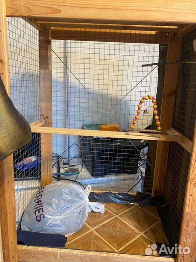 Клетка для попугая / птицы