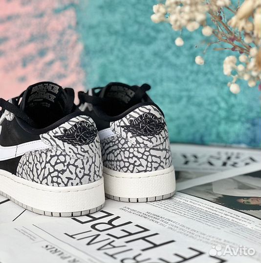Air Jordan 1 Low