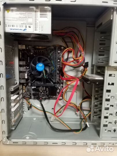 Компьютер i3 8100