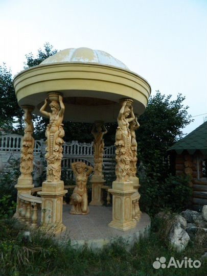 Ротонда из бетона