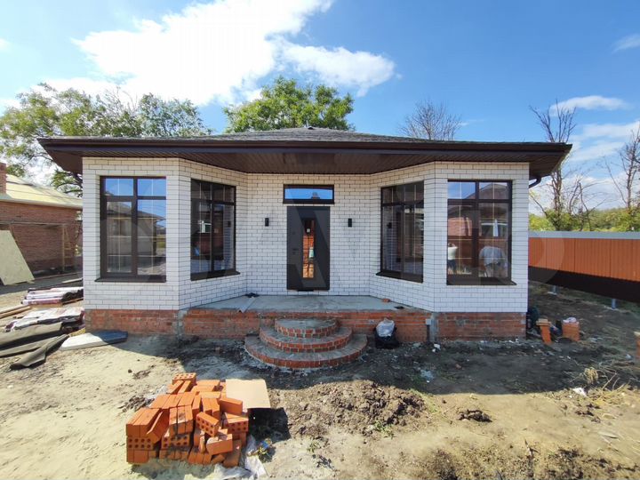 Дом 100 м² на участке 6 сот.