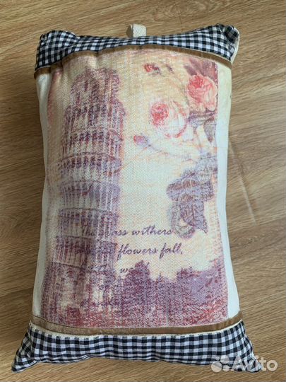 Декоративные подушки