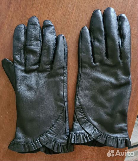 Перчатки
