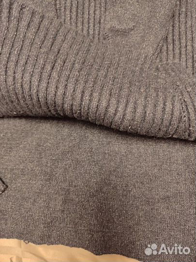 Свитер женский