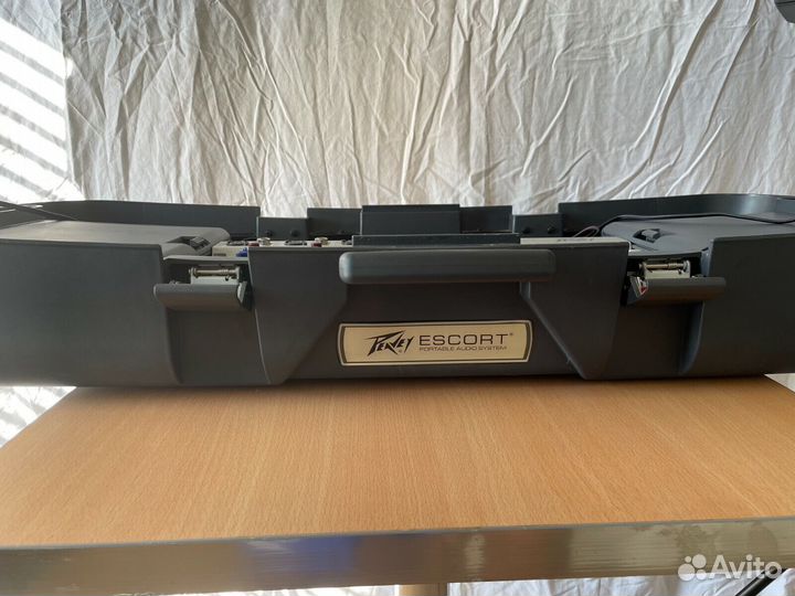 Peavey escort 6000 портативная акустическая систем