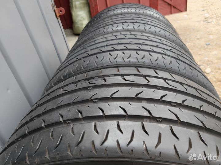 Continental MaxContact MC6 235/40 R18