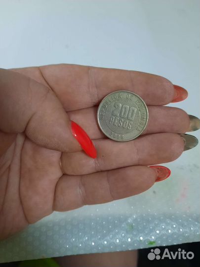 Монета 200 пессо