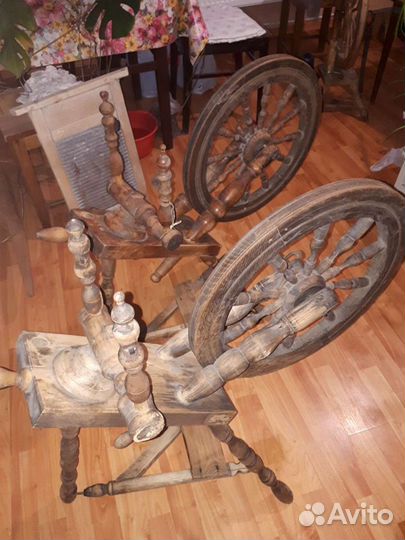 Прялка старинная