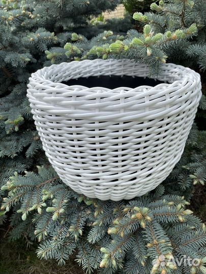 Кашпо из искусственного ротанга 12л
