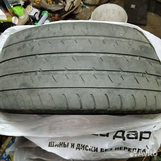 Toyo Proxes T1 Sport 235/50 R18