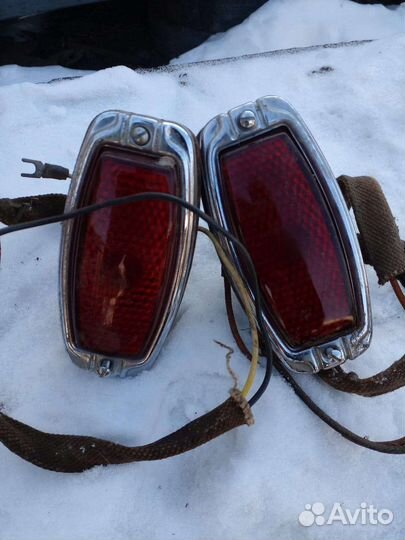 Стоп сигналы автомобиля победа