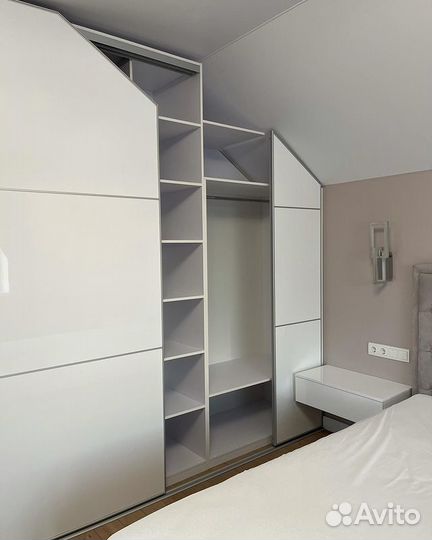 Шкаф стенка