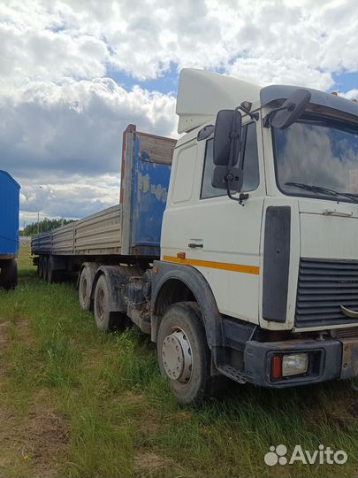 МАЗ 6422А5-320 с полуприцепом, 2012