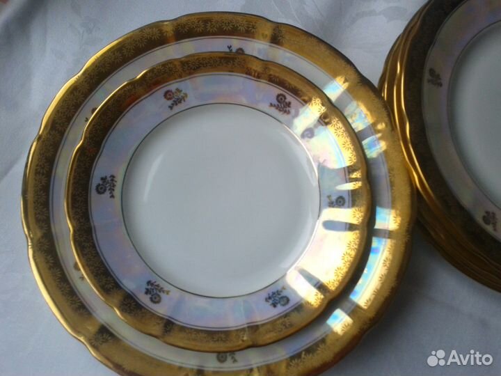 Уникальный антикварный сервиз Pirken Hammer