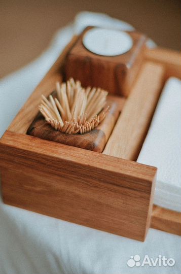 Салфетница из массива дуба
