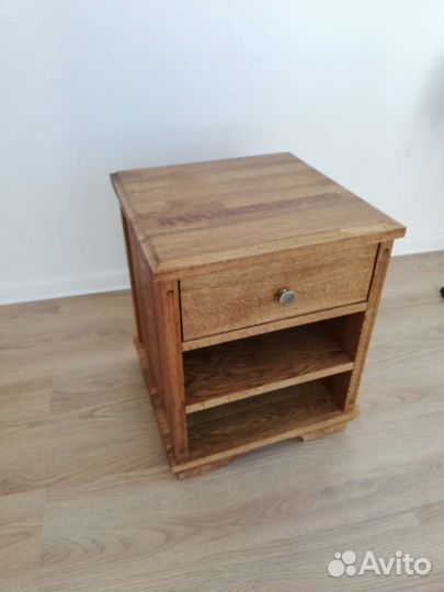 Тумба прикроватная из дуба