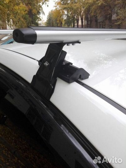 Багажник на автомобиль