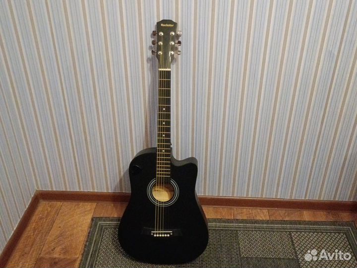 Классическая гитара шестиструнная