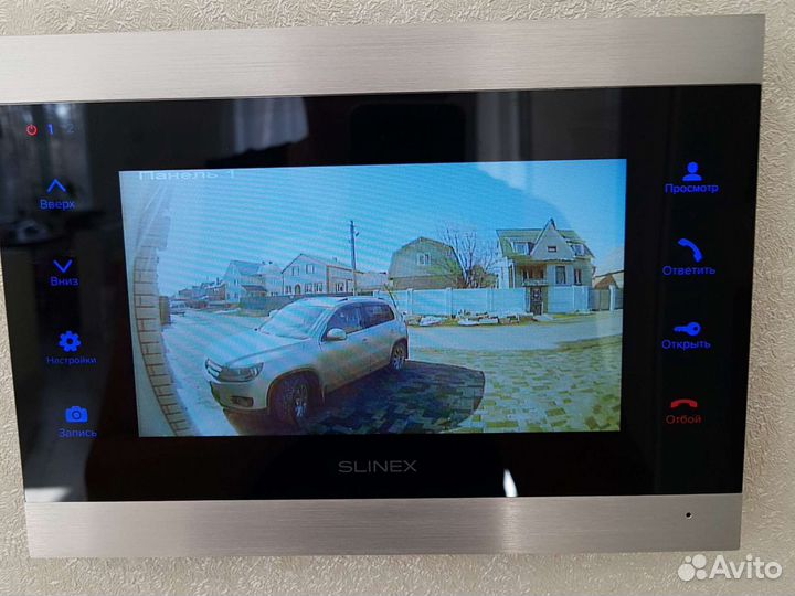 Видеодомофон цветной