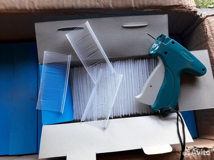 Пластиковые биркодержатели для игольчатого пистоле