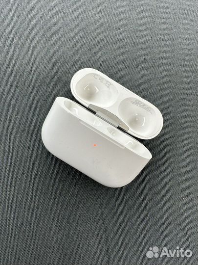 Кейс AirPods Pro