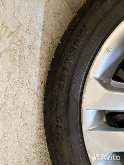 Kumho Ecsta HS52 215/55 R17 98