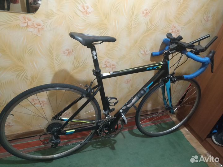 Шоссейный велосипед gt