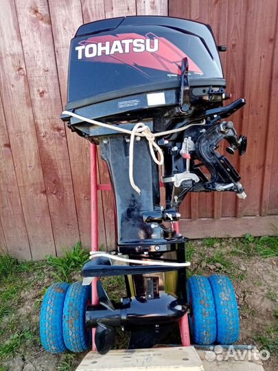 Продам двухтактный лодочный мотор Tohatsu 30