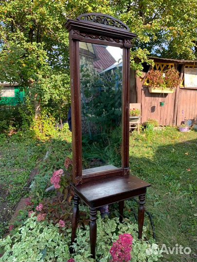 Зеркало старинное