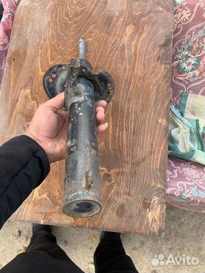 Амортизатор подвески Skoda Octavia лифтбек 1.6