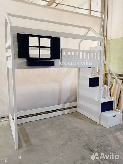 Детская Эко кровать чердак домик лестница комод