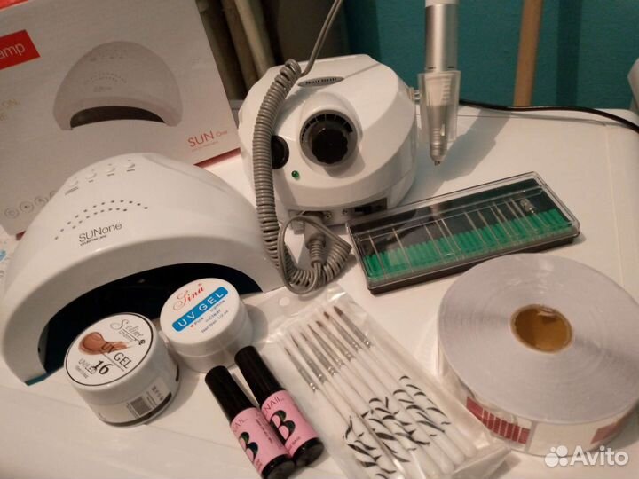 Машинка,лампа гели набор бу