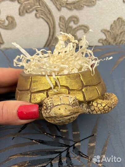 Кашпо фигурка из гипса и бетона