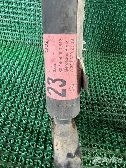 Стойки передние на мерседес w211