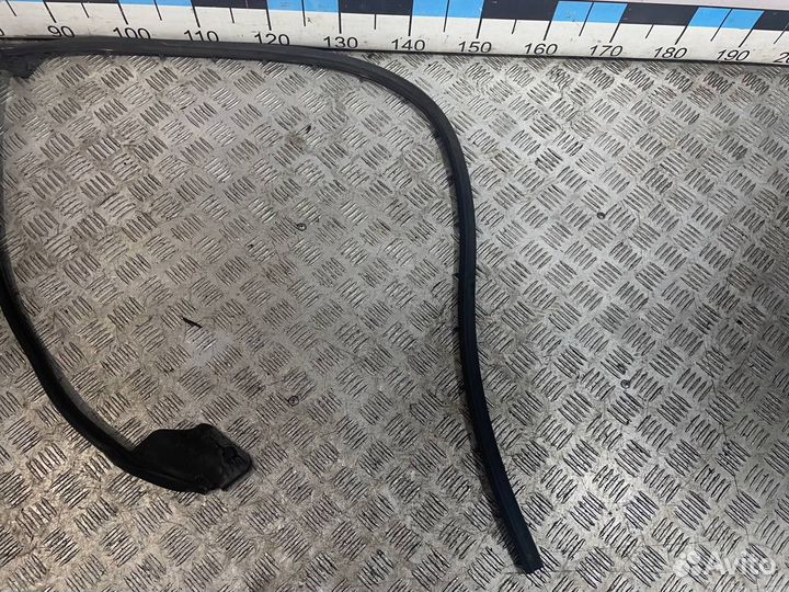 Б/У Уплотнитель двери#001