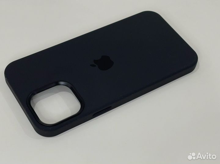 Силиконовый чехол анимация iPhone 12