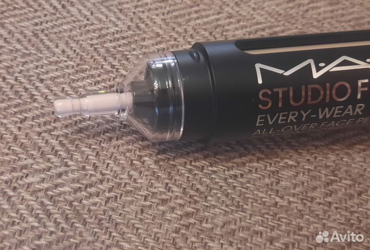 Консилер MAC studio fix