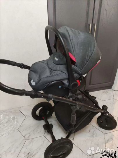 Коляска 3в1 tutis Zippy Pia New